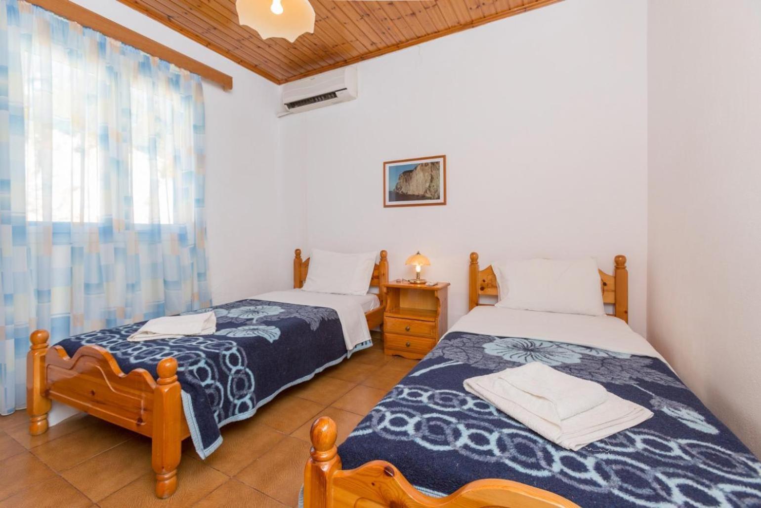 Dolphin Villa 2 Porto Ozias Εξωτερικό φωτογραφία